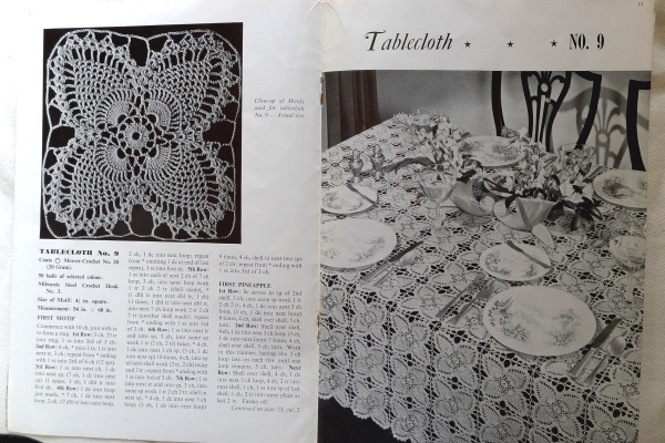 Tablecloth motif